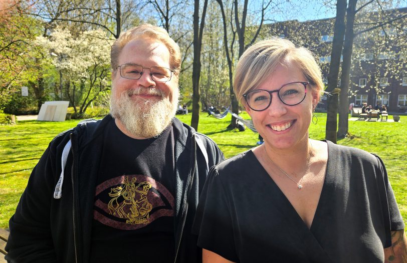 Daniel Heßler und Jennifer Tiede (r.) leiten den neuen Studiengang.