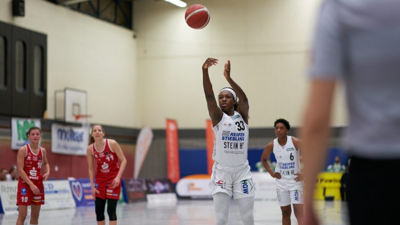 Die HTC Basketballerinnen ziehen durch ein 75:69 gegen die GiroLive Panthers Osnabrück in das Final-Four des DBBL Pokals ein. Nicole Enabosi