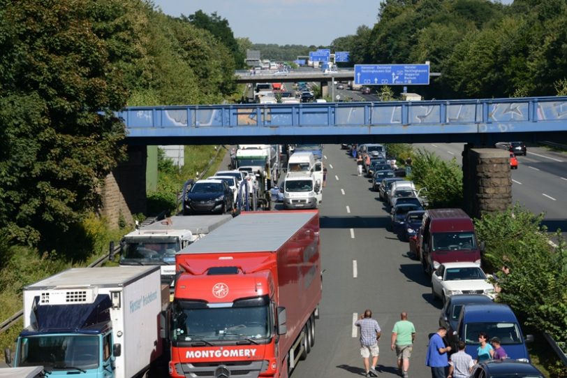 Autobahnstau.