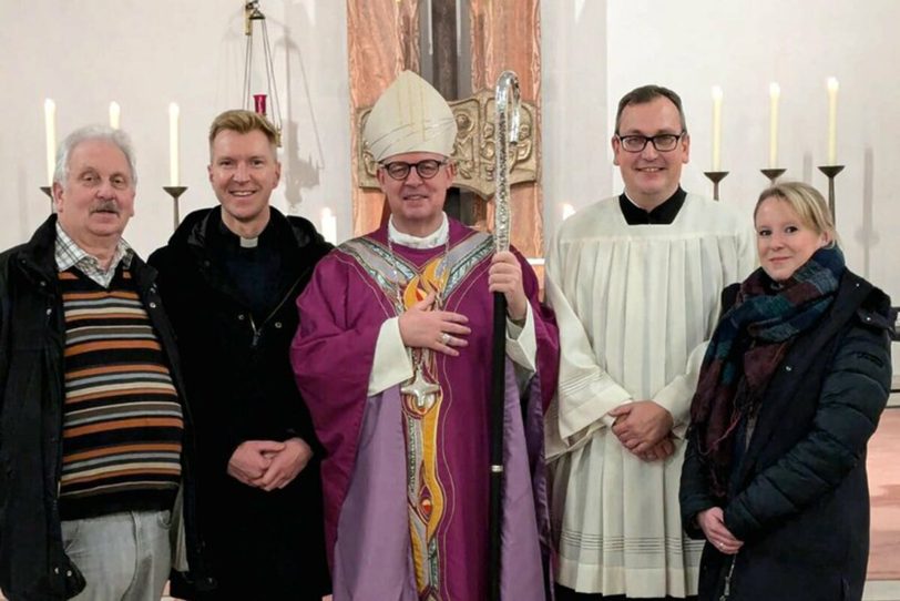 Weihbischof Josef Holtkotte beauftragte Sascha Haupt zum Lektor und Akolythen der Pfarrei St. Dionysius.