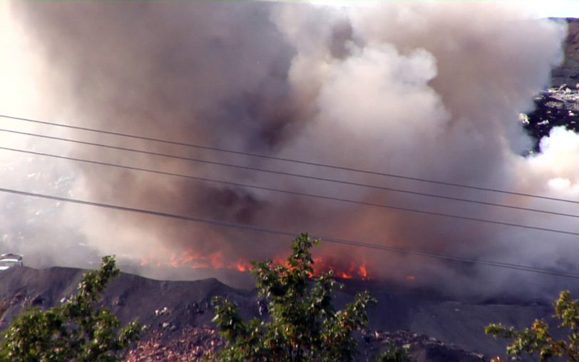 Brand in der Zentraldeponie im Emscherbruch.