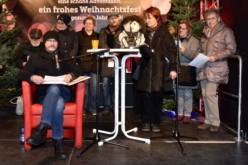 Weihnachtsaktion auf dem Robert-Brauner-Platz 2018.
