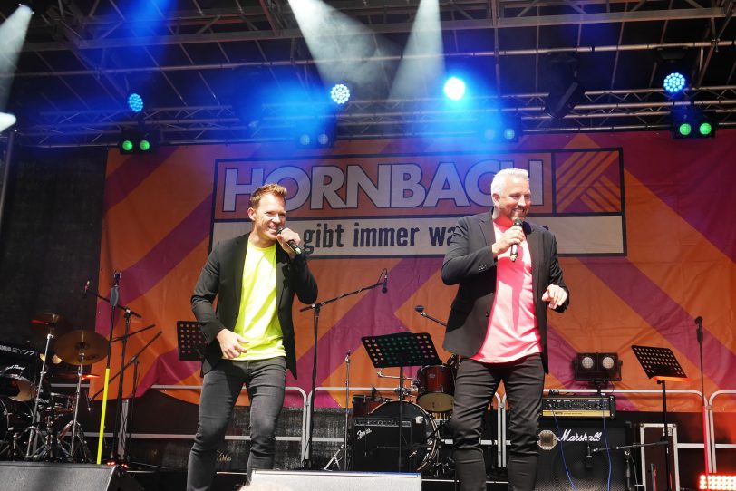 Das Benefizfest des Herner Förderturms fand am Freitag und Samstag (28./29.7.2023) in der Akademie Mont-Cenis statt. Hier die Band NEON.
