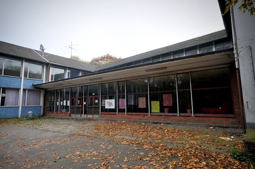 Die alte Schule Im Dannekamp soll einem Wohngebiet weichen. (Archivfoto)