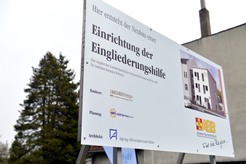 1. Spatenstich des ASB an der Roonstraße.