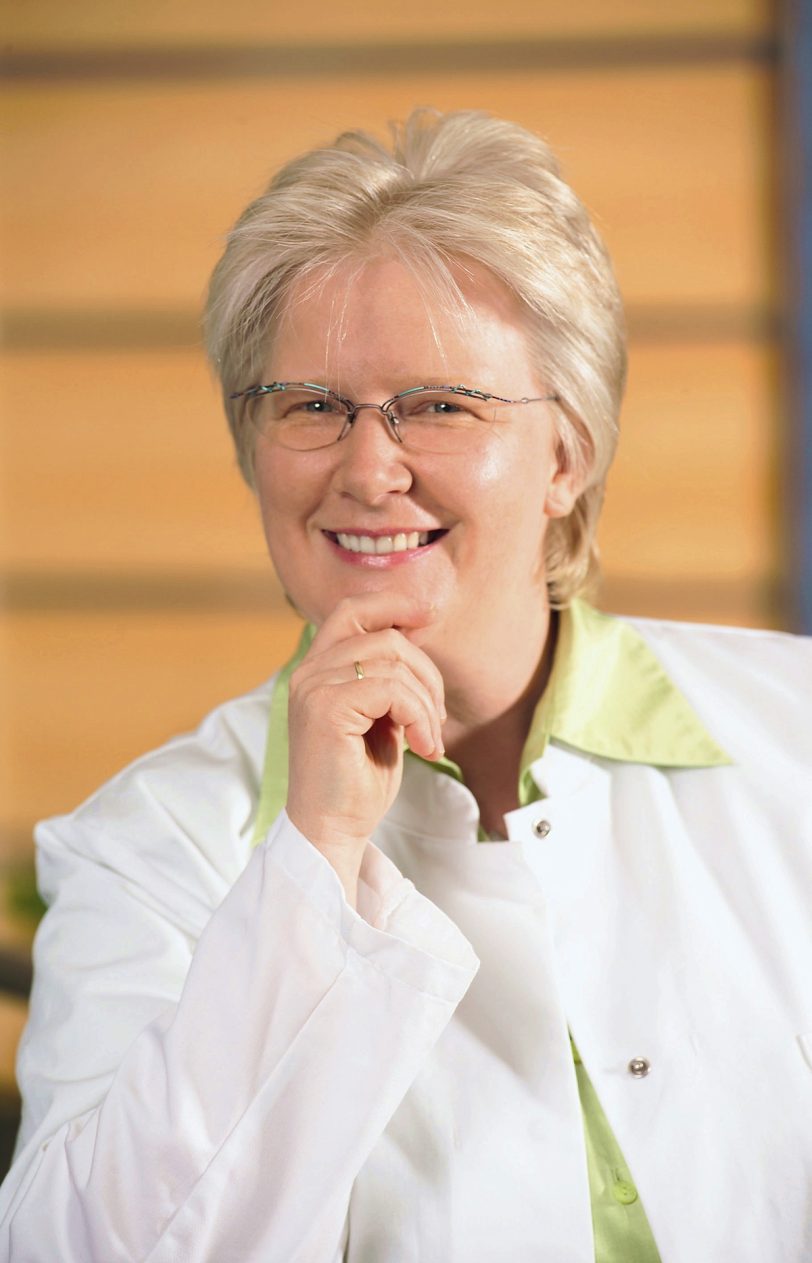 Dr. Marion Burmann-Urbanek.