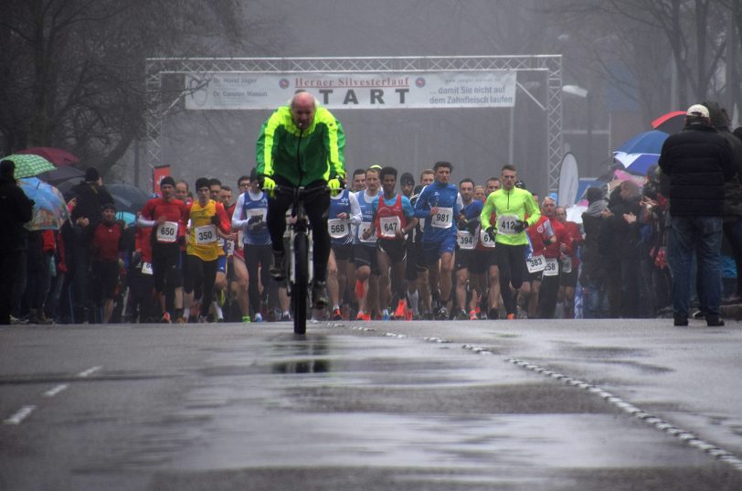 38. Herner Silvesterlauf am 31. Dezember 2014 im Gysenberg.