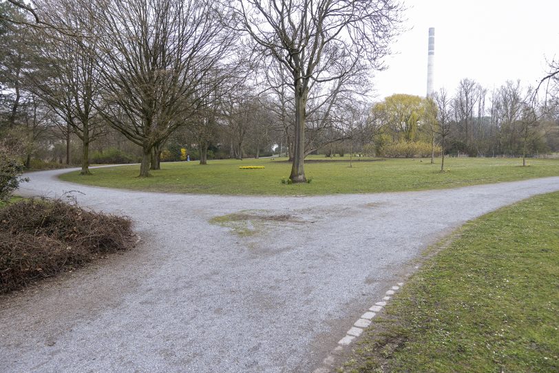 Im Dorneburger Park überfielen vier Jugendliche einen 15-Jährigen, flüchteten aber ohne Beute (Archivbild).