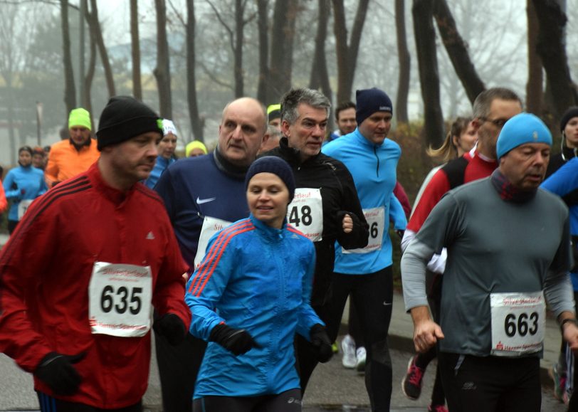 38. Herner Silvesterlauf am 31. Dezember 2014 im Gysenberg.