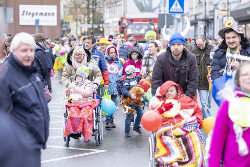 Rosenmontagsumzug der HeKaGe in Herne (NW), am Montag (24.02.2020).