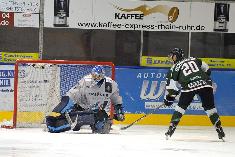 Herner EV – Icefighters Leipzig 4 : 3 (5.3.2017).