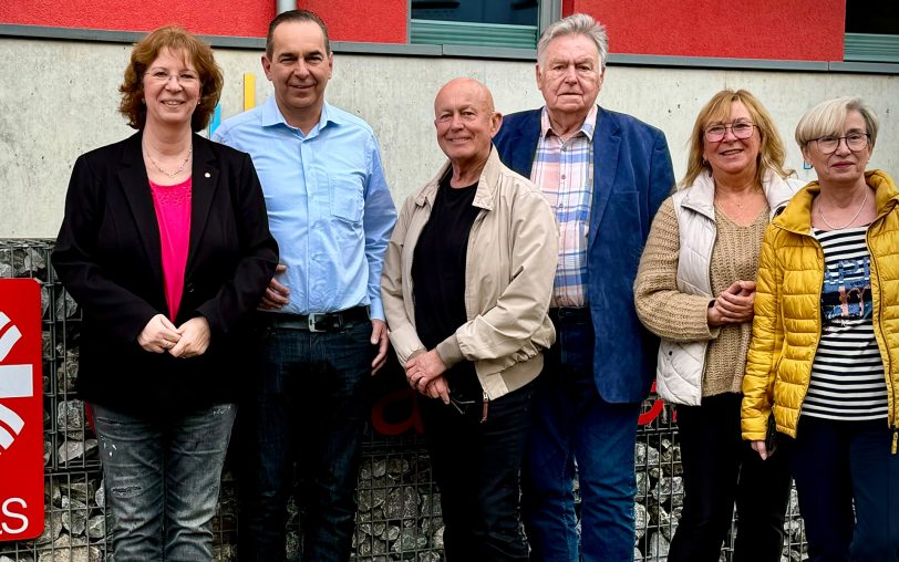Besuch der CDU-Fraktion bei der Caritas Herne: (v.li.) Bettina Szelag, Ansgar Montag (Geschäftsführer der Caritas), Heiner Kranemann, Hans-Jürgen Koch, Angelika Hörling und Maria Schmidt.