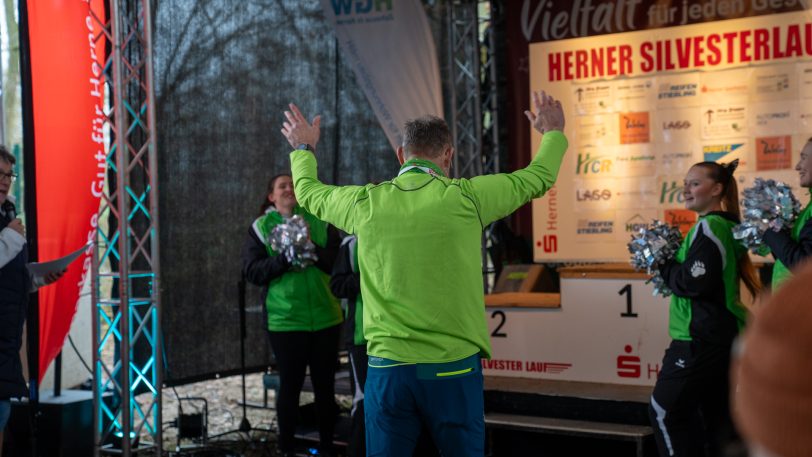 Eindrücke vom 46. Silvesterlauf im Gysenberg am Dienstag (31.12.2024). Mehrere Läufe in verschiedenen Altersklassen standen auf dem Programm.