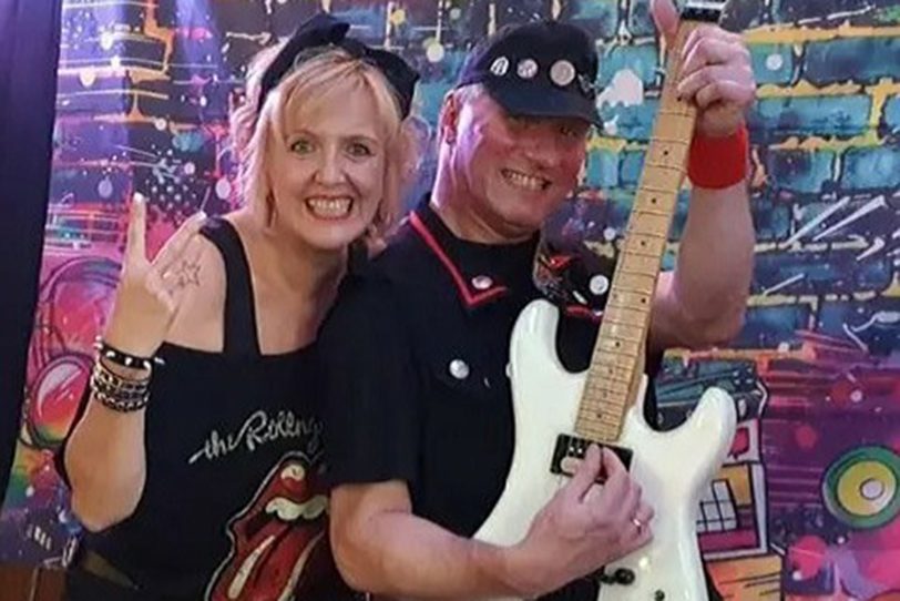 Musikduo Neonwelle.
