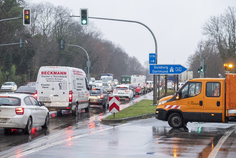 Sperrung der Autobahn-Auffahrt Crange: die Dorstener Straße war in beide Fahrtrichtungen dicht.