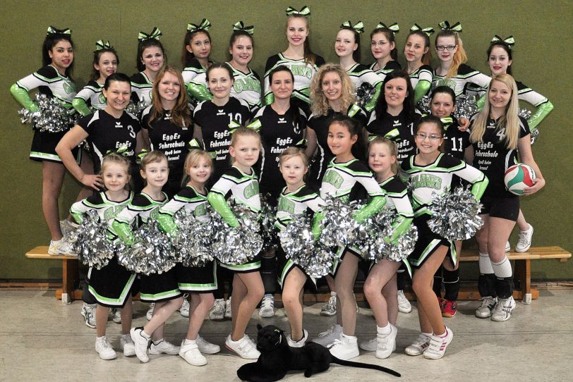 Die Claws Cheerleader unterstützten die BTC_Volleyballerinnen beim letzten Spiel des Saison