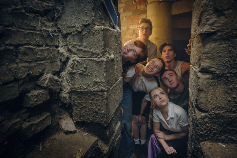 Ida (Emilia Maier), Max (Thilo Fridolin Matthes), Leonie (Purnima Grätz), Jo (Loris Sichrovsky), Helene (Emilia Pieske) und Silas (Luis Vorbach) wollen mit allen Mitteln den Hindernisparcours bestehen.