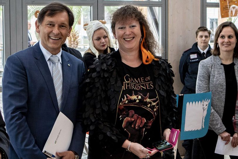 Dr. Frank Dudda (li.) und Andrea Milz, Staatssekretärin für Ehrenamt und Sport des Landes NRW (Archivbild).