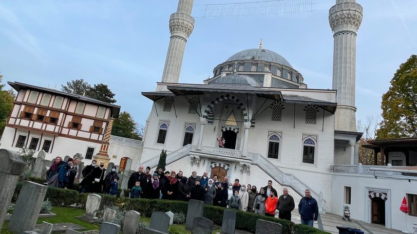 Erinnerungsfoto vom Bildungsurlaub der Islamischen Gemeinde Röhlinghausen in Berlin.