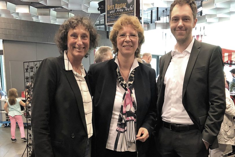 Barbara Merten (CDU-Stadtverordnete), Fraktionsvorsitzende Bettina Szelag und Benjamin Majert (CDU-Stadtverordneter).