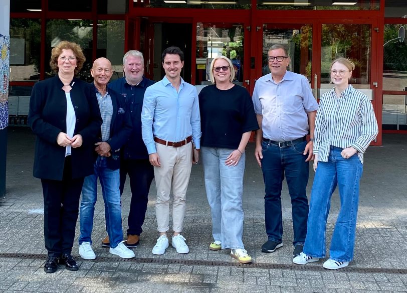 CDU-Fraktion im Austausch mit der Realschule Sodingen: v.l. Bettina Szelag, Heiner Kranemann, Stephan Müller, Markus Mähler, Rabea Garczarek, Jürgen Hausmann, Anna Mensing.