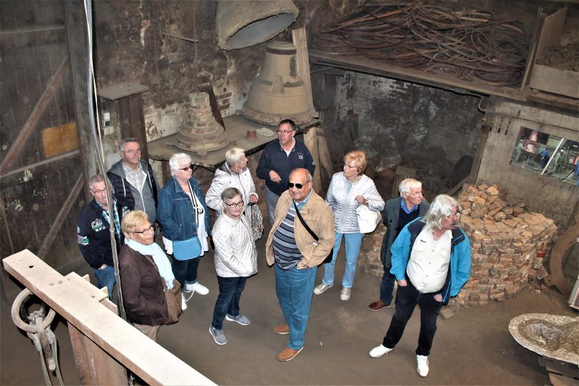 Mitglieder des Sozialverband Deutschland (SoVD) im Glockengießer-Museum.