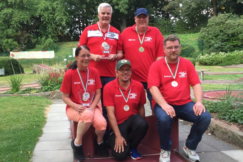 Westdeutsche Meister, Vereinsmannschaft des MGC: v.l. Bärbel Senke, Joachim Fröhner, Sascha Faust, Marco Kühn, Andreas Senke.