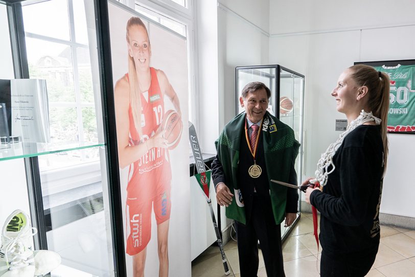 Frank Dudda und Emina Karic.