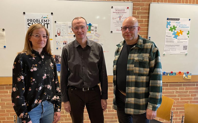Stellten die Arbeit vom Sozialpsychiatrischen Dienst der Stadt vor: (v.li.) Sozialarbeiterin Anne Raeder, Leiter Dr. Florian Ternes und Sozialarbeiter Markus Stehmann.