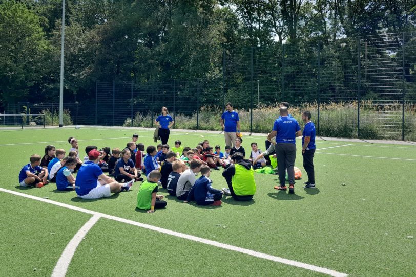 Drei Gruppen an Kindern konnten trainieren und bekamen Coachings.