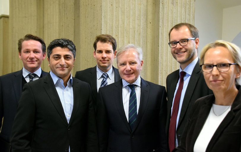 v.l. Marcus Kottmann, Suat Yilmaz, Dr. Felix Streiter, Horst Schiereck, Prof. Dr. Bernd Kriegesmann, Gudrun Thierhoff.