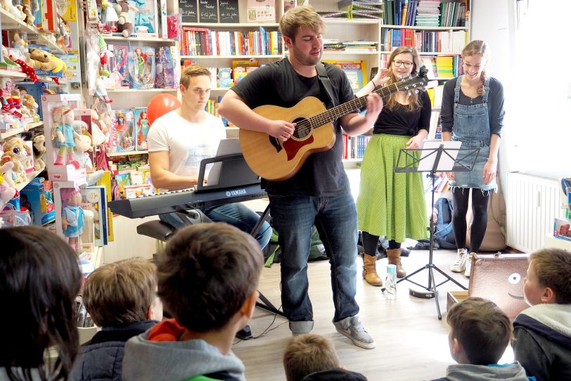 Seit dem 27. April ist das erste Album von Gugelhupf Kinderlieder im Handel erhältlich.