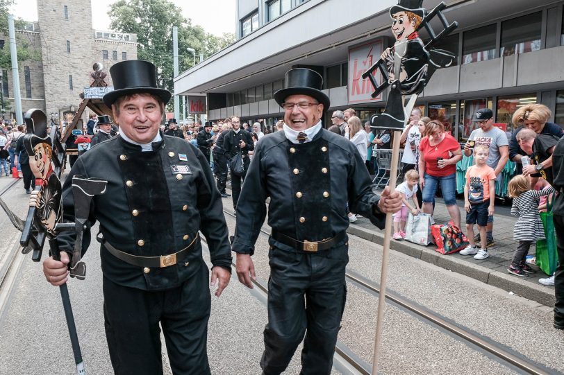 Der Start des Kirmes Umzugs 2019 in Eickel.