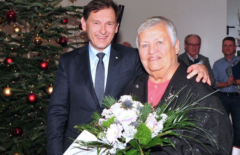 vl. Oberbürgermeister Dr. Frank Dudda mit Barbara Wix.