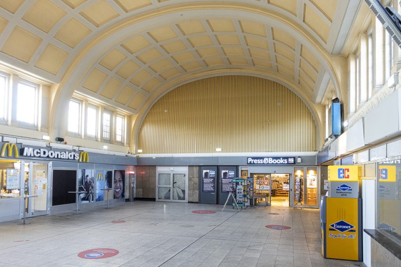 Das Gebäude vom Hauptbahnhof Wanne-Eickel soll durch die Bahn und das Land NRW verschönert werden.