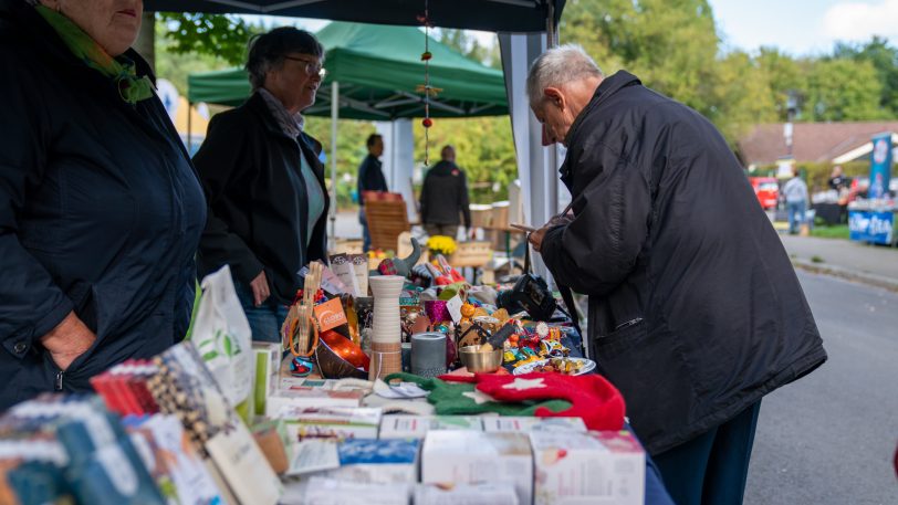 Beim Umwelt- und Familienfest an der Biologischen Station präsentierten sich am Sonntag (25.9.2022) rund 20 Verbände und Vereine.