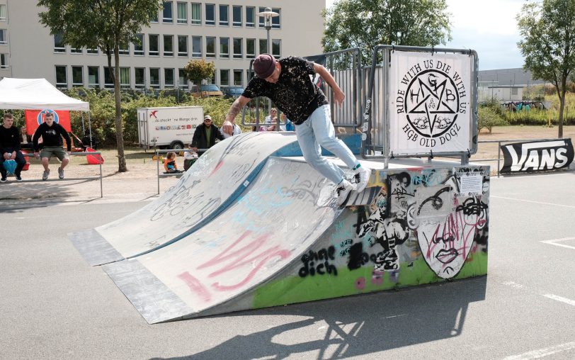 KAZ Open-Air am Mittag.