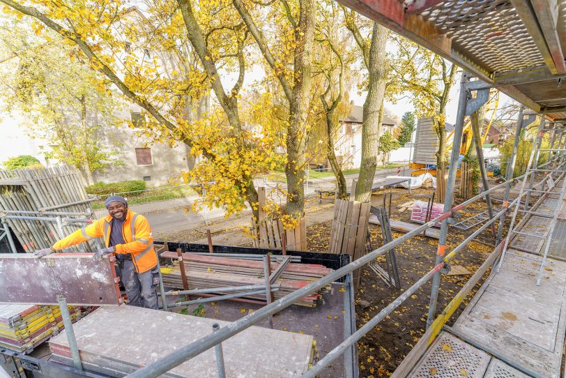 Der Anbau der Quinoa-Schule wächst in die Höhe.