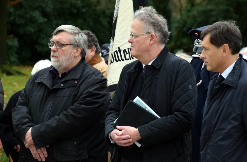 v.l. Bürgermeister Erich Leichner, Pfarrer Horst Bastert, Oberbürgermeister Dr. Frank Dudda (Archiv 2015).