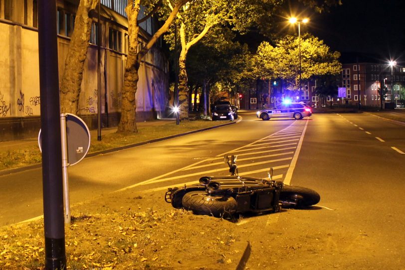 Motorradunfall auf der Berliner Straße.