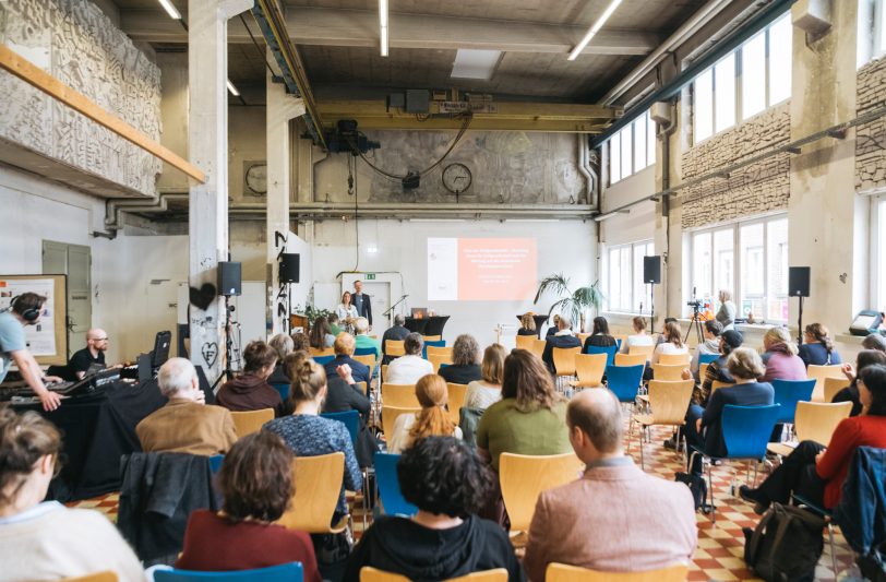 Beim Transfertag kamen Wissenschaftler mit engagierten Bürgern ins Gespräch.