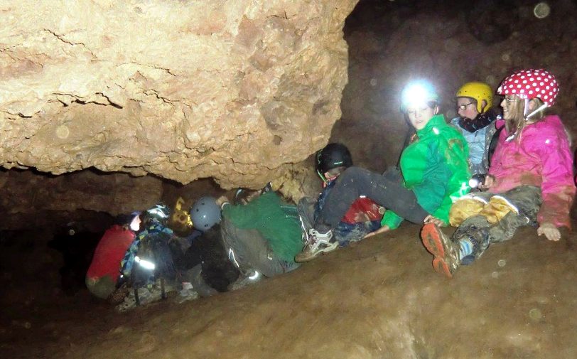 Ausflug der CTW-Kinder in die Kluterthöhle.