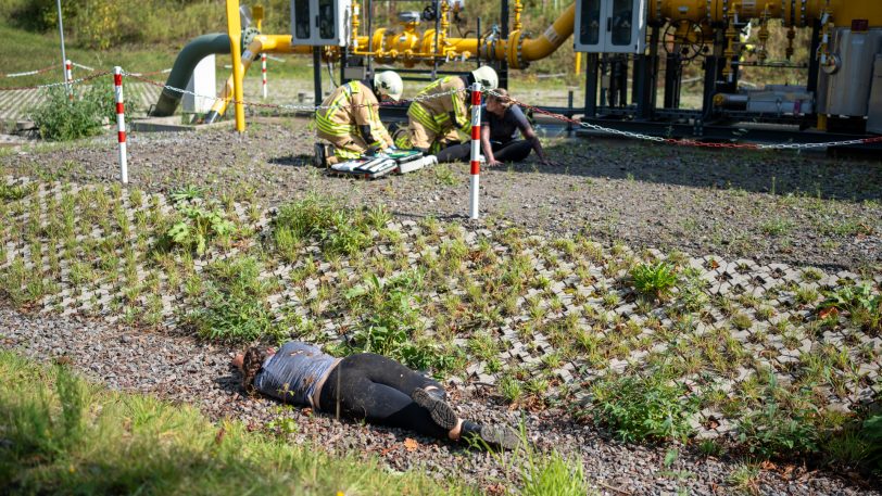 Die Feuerwehr Herne übte mit verschiedenen Organisationen sowie Medizinstudenten des Marien Hospital Herne den Ernstfall. Simuliert wurden eine Explosion am Steag-Kraftwerk sowie zwei Verkehrsunfälle mit zahlreichen "Verletzten".