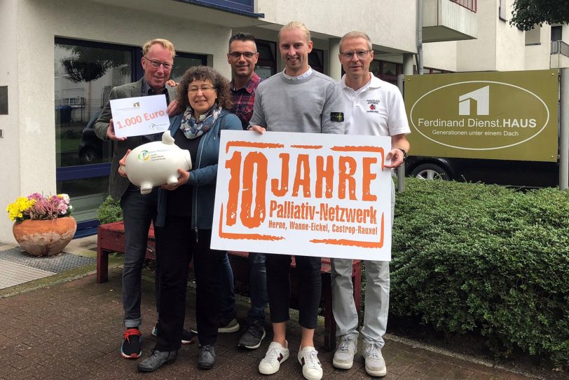v.l. Klaus Havighorst, Karin Leutbecher (Netzwerk-Vorstand), Marcel Ortega (Einrichtungsleiter), Lukas Havighorst (kaufmännische Leitung), Christian Wald (Netzwerk-Vorstand).