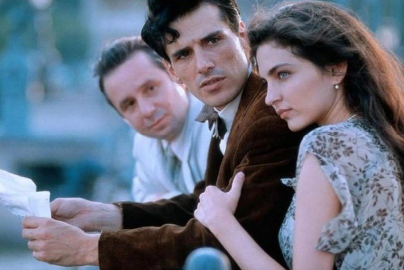 Gloomy Sunday – Zwischen Ilona, Andras und László (v.r.) entwickelt sich ein Dreiecksverhältnis, in dem alle mehr oder minder ihr Glück finden. Foto: