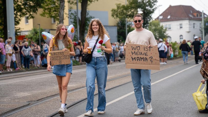 Festumzug zur 540. Cranger Kirmes