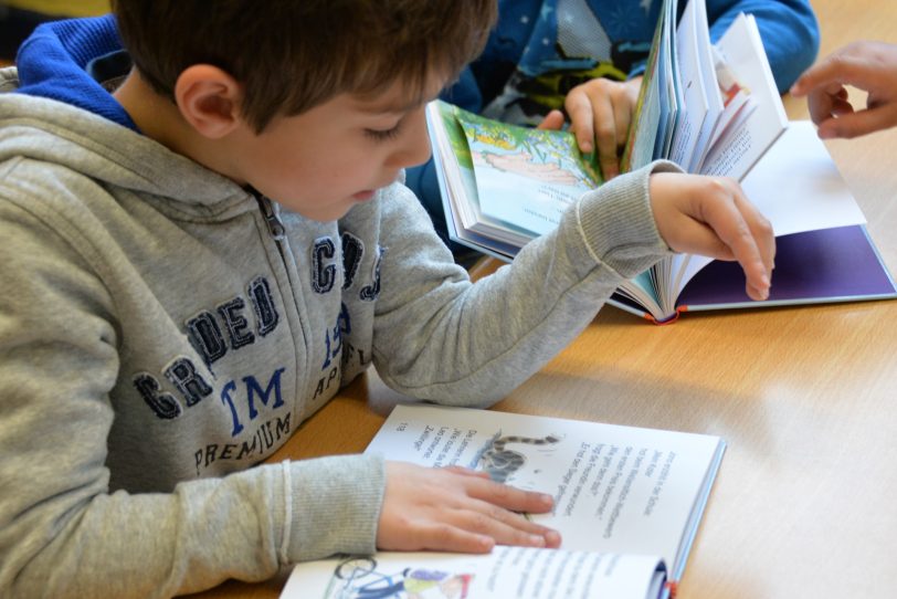 Lesen macht schön schlau.