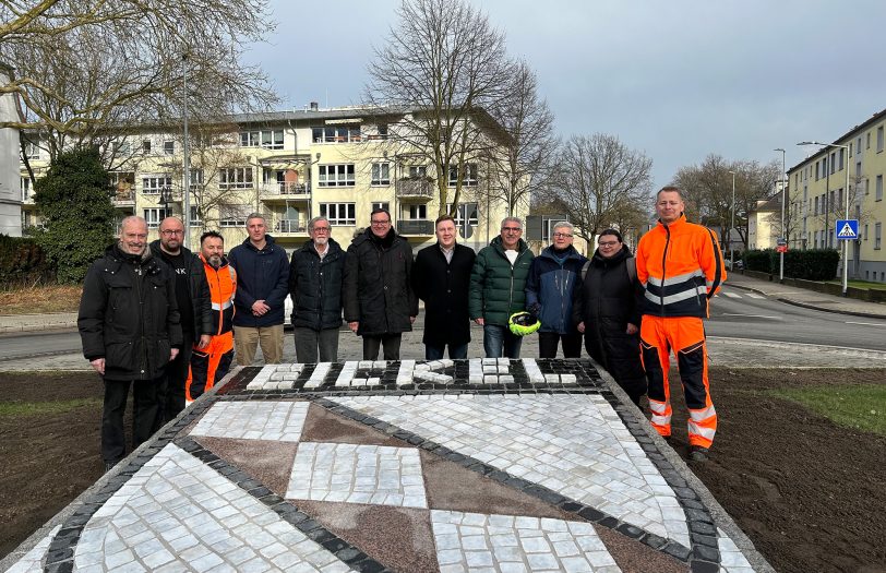 Die Beteiligten freuen sich über die Einweihung.