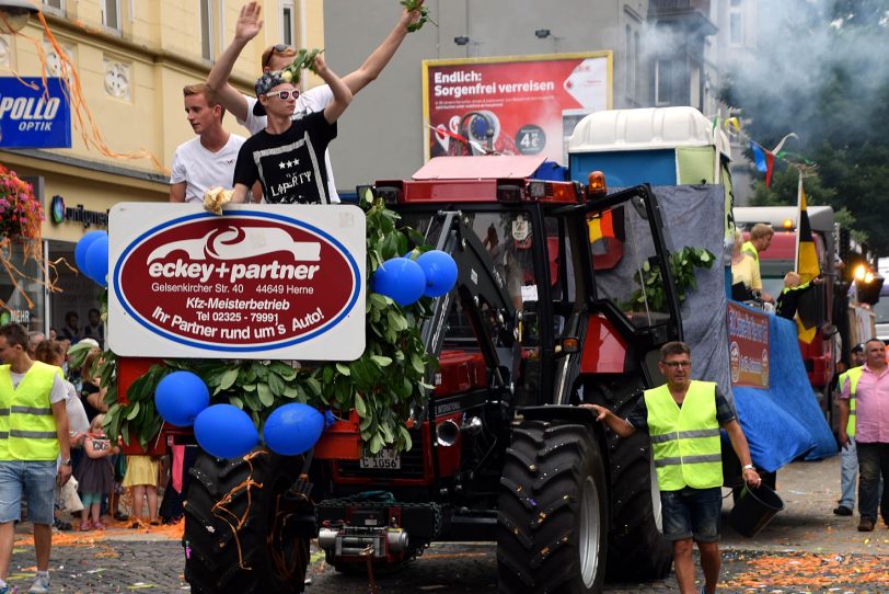 Der Kirmesumzug 2015.