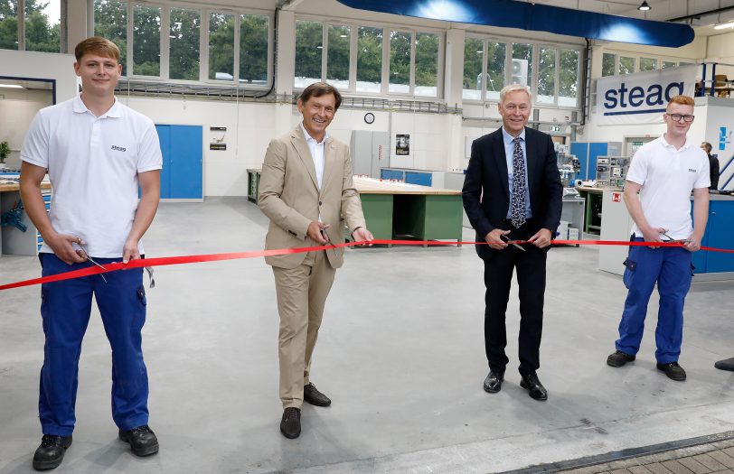 v.l. Phillip Leon Gerding, OB Dr. Frank Dudda, Dr. Andreas Reichel und Christoph Pietruszka.